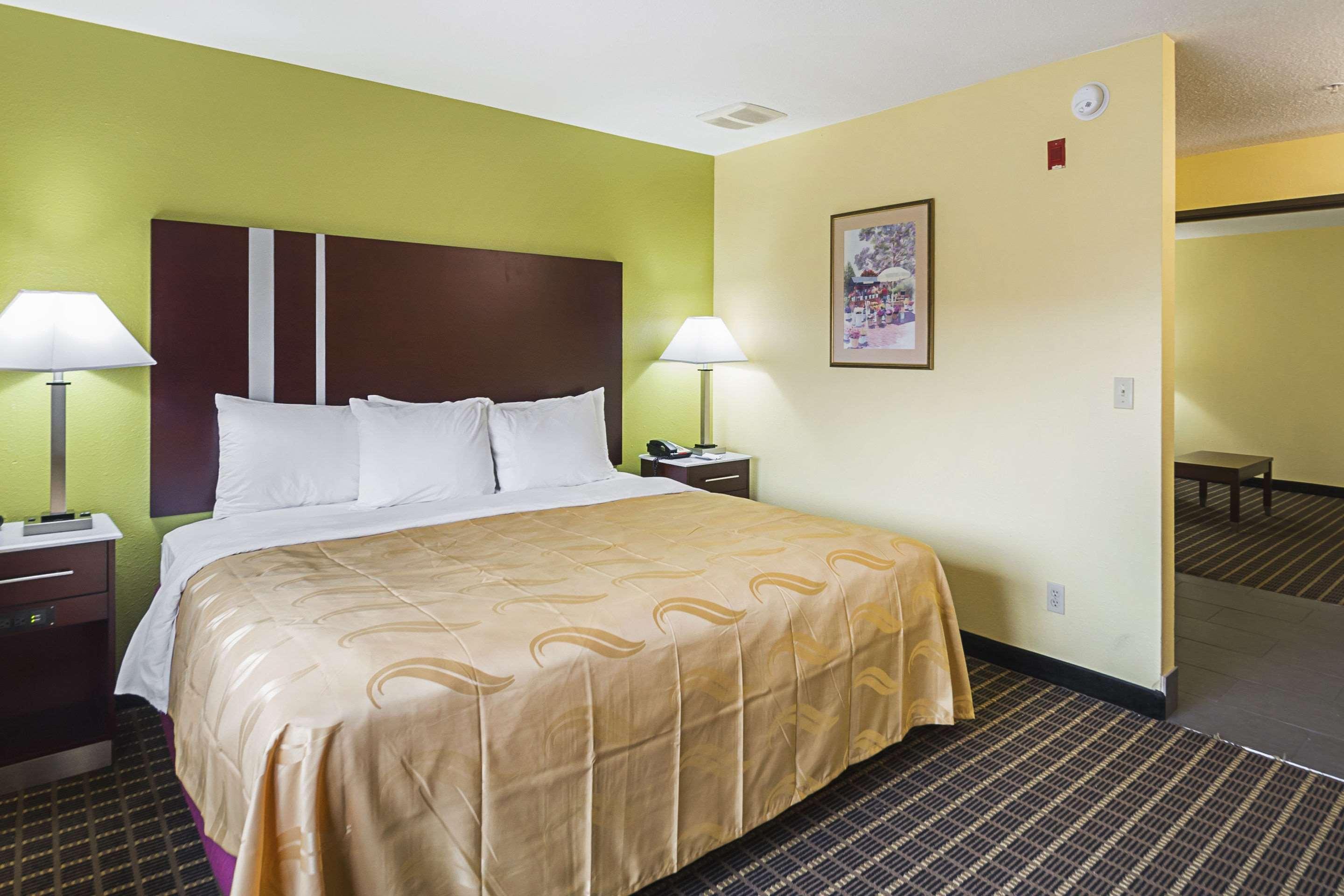 Quality Inn & Suites Harrington - Milford Kültér fotó