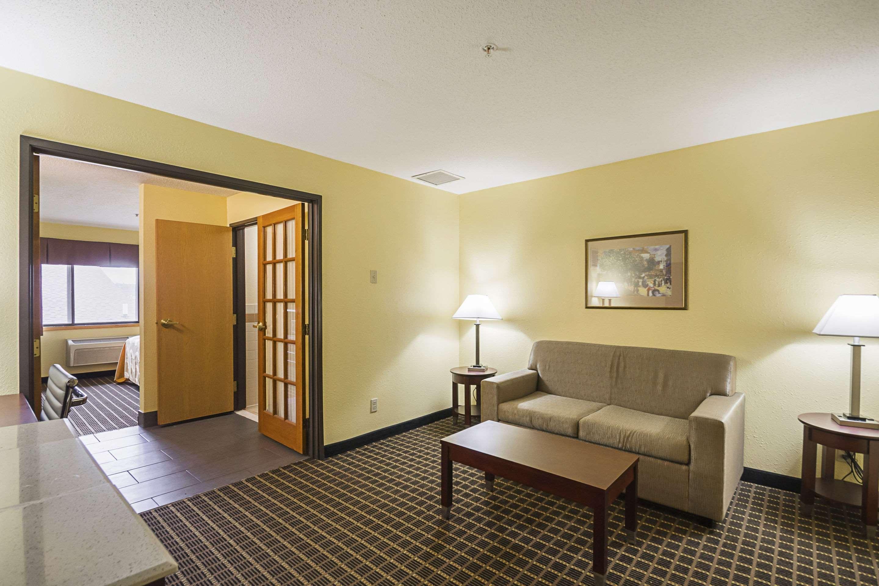 Quality Inn & Suites Harrington - Milford Kültér fotó