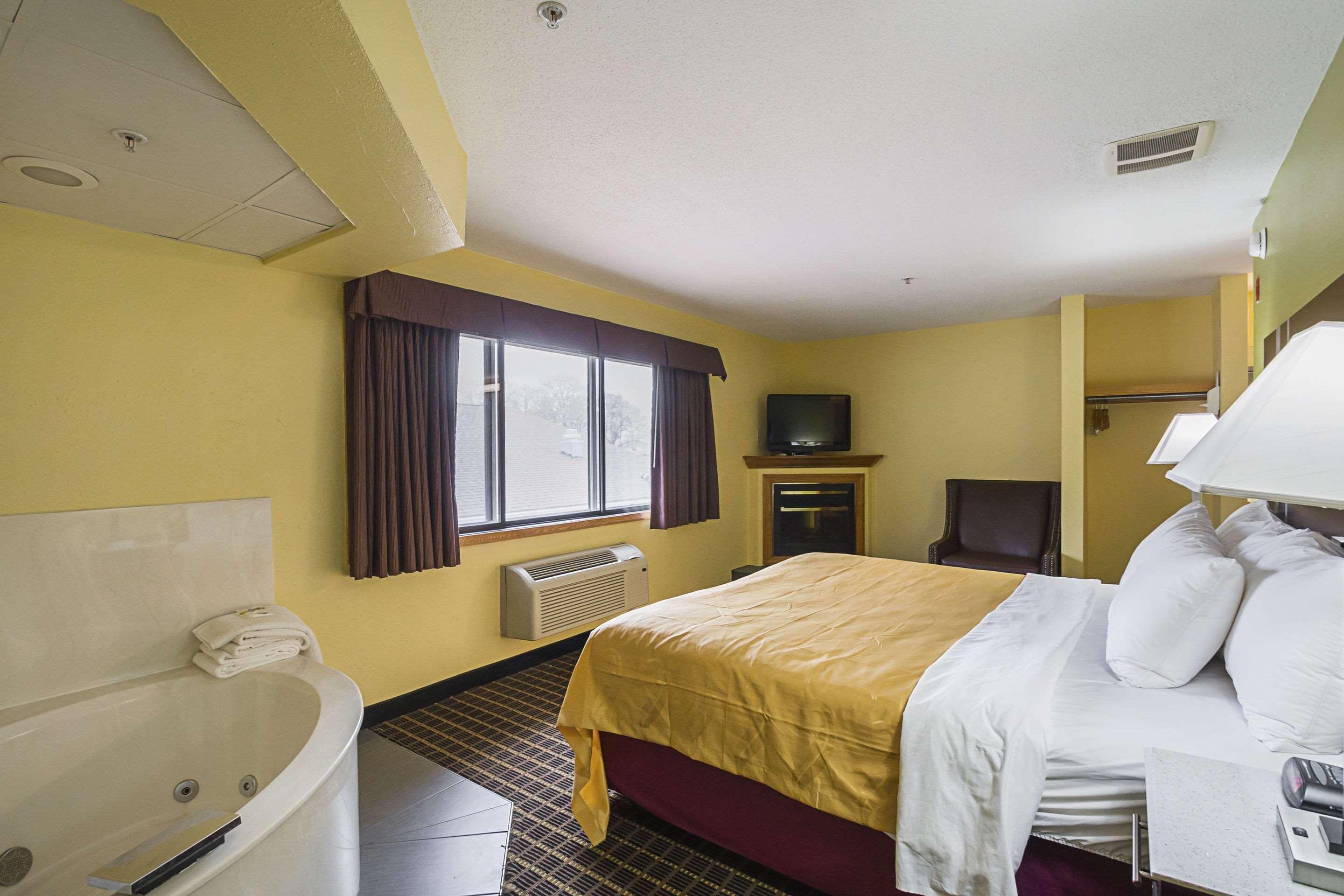 Quality Inn & Suites Harrington - Milford Kültér fotó
