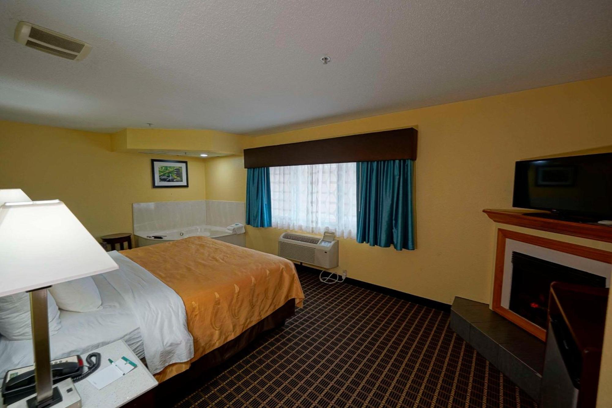 Quality Inn & Suites Harrington - Milford Kültér fotó