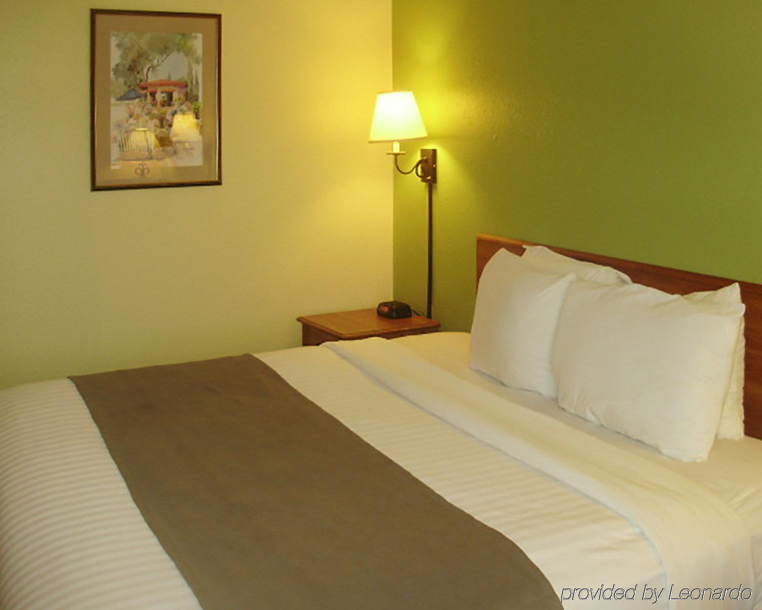 Quality Inn & Suites Harrington - Milford Kültér fotó